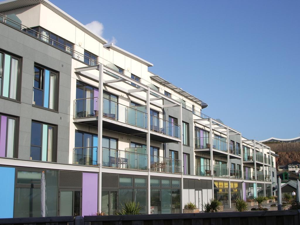 Saint Helier Jersey Liberty Wharf Apartments מראה חיצוני תמונה